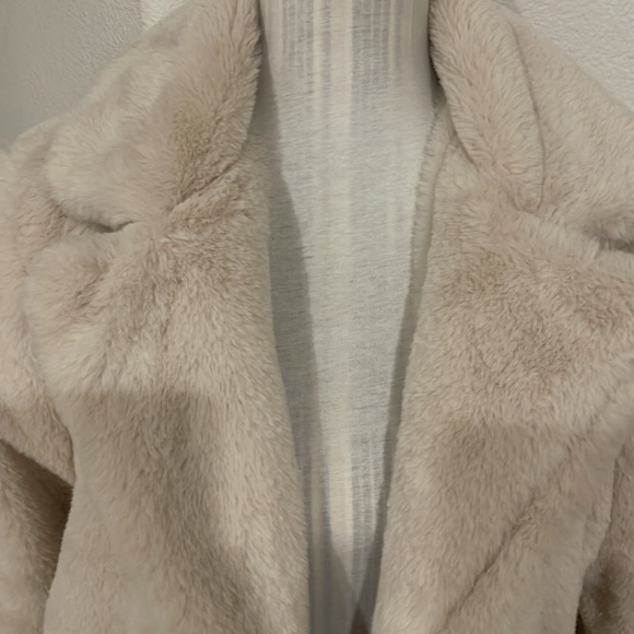 Women’s medium very clean outerwear jacket - Picture 2 of 8